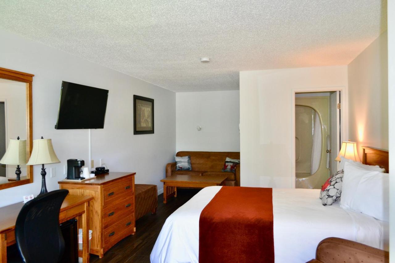 Schott'S Lake Conference & Resort Sundre Εξωτερικό φωτογραφία
